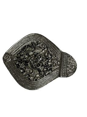 VTG Style Filigree Belt Buckle Silver Tone Ornate Western Baroque Scroll Design